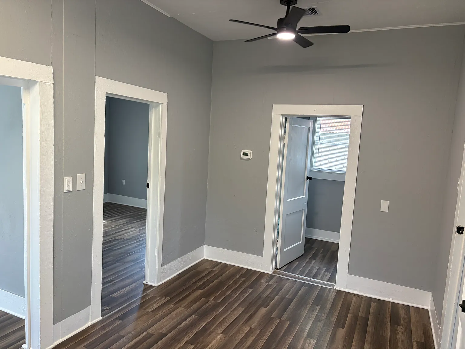 2 bed, 884 sqft, $1,350 — Photo 4