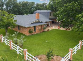 4700 Oak Ridge Dr, Brownwood, TX 76801