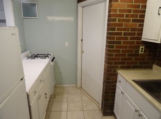 94 Chestnut St APT B, Boston, MA 02108
