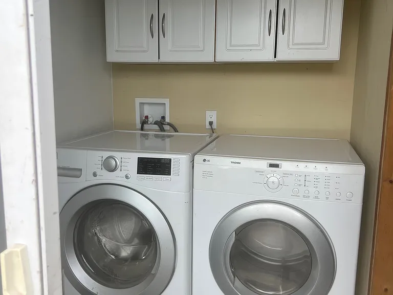 25 Kathryn Dr — Photo 13