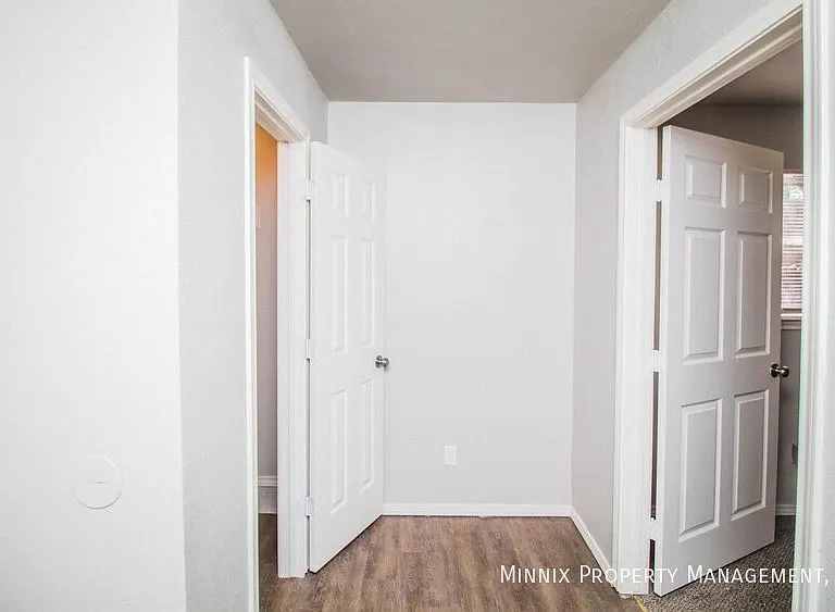 2710 68th St — Photo 12