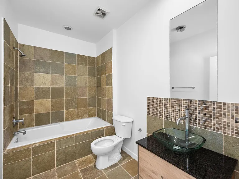 5632 Kiam St #C — Photo 18