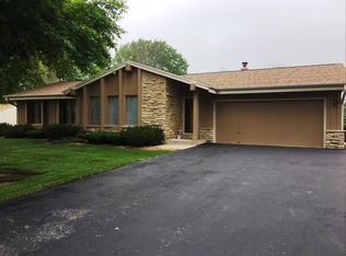 11212 W Rawson Ave, Franklin, WI 53132