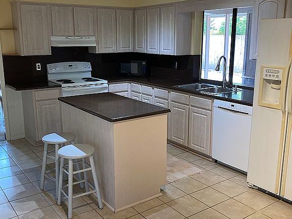 4th image of 11455 Lowndesboro Dr