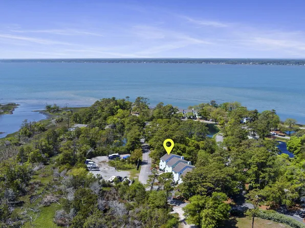 312 Mcginnis Drive #312, Pine Knoll Shores, NC 28512