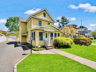 35 Mckinley Avenue, Hicksville, NY, 11801