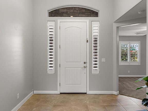 3rd image of 3237 S Tiger Maple Cir