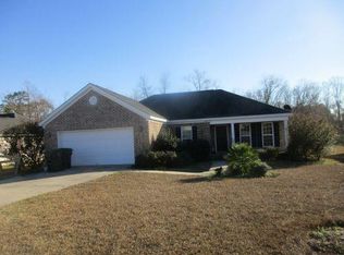 407 Tabby Ln, Glennville, GA 30427