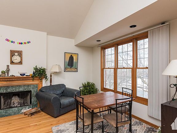 5th image of 919 N Paulina St #2