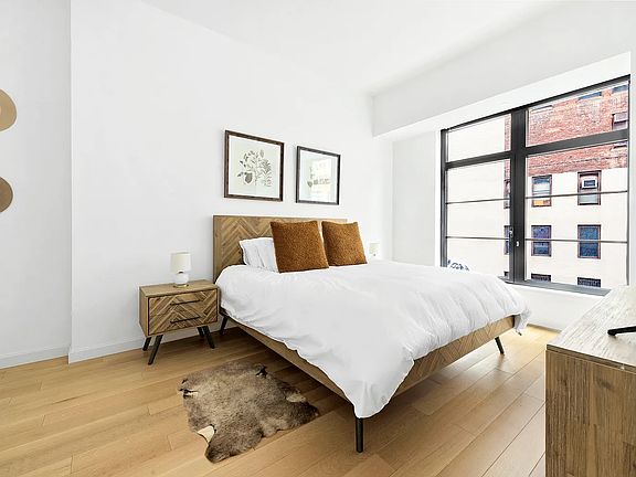 2nd image of 50 W 30th St #3D
