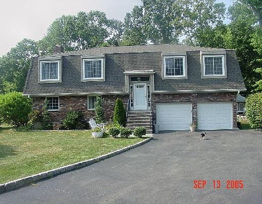 1st image of 11 Denicola Place