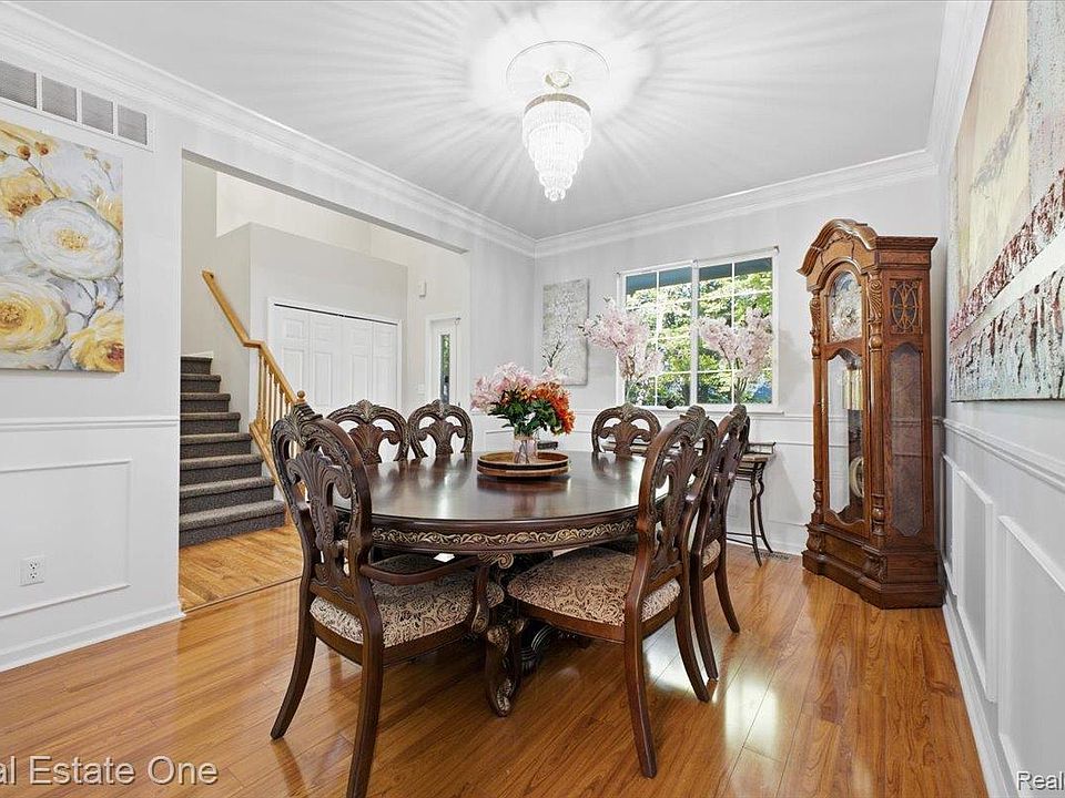 2475 Horace St, photo 11