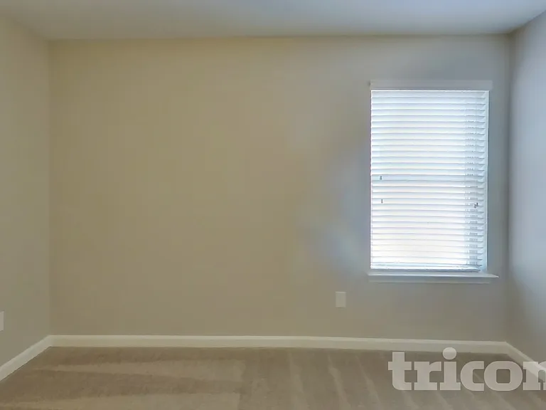 203 Magnaview Dr — Photo 9