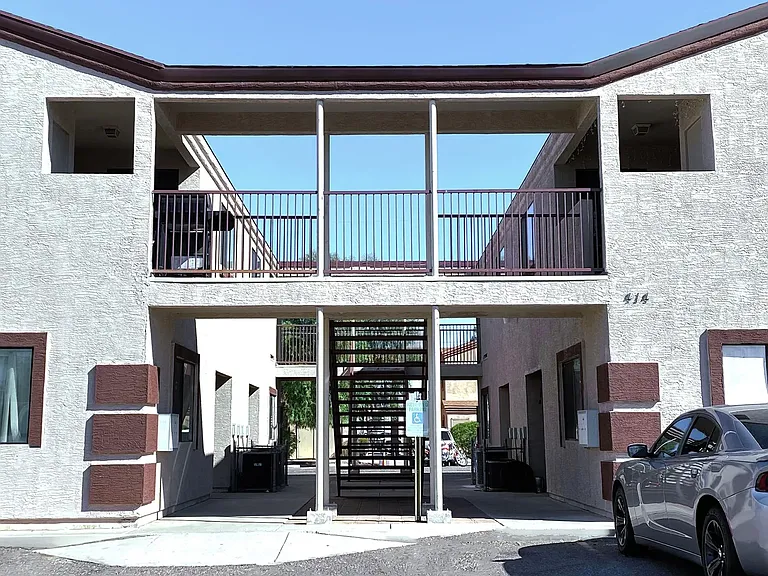 414 E 10th Ave #A — Photo 31