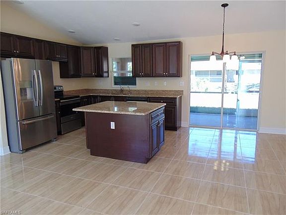 4th image of 3108 19th St W Unit 7