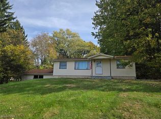 4259 S Arlington Rd, Uniontown, OH 44685