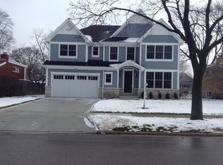 408 E Huntington Ln, Elmhurst, IL 60126