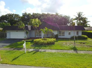 1351 SW 73rd Ave, Plantation, FL 33317