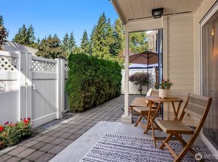 831 126th Pl NE APT B103, Bellevue, WA 98005