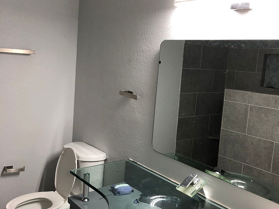 1st image of 11934 Dorrance Ln