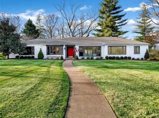 10 Ladue Mnr, Saint Louis, MO 63124