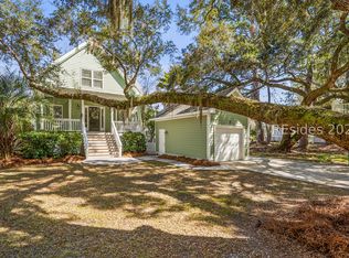74 Tuscarora Ave, Beaufort, SC 29907