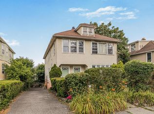 641 S 7th Ave, Mount Vernon, NY 10550