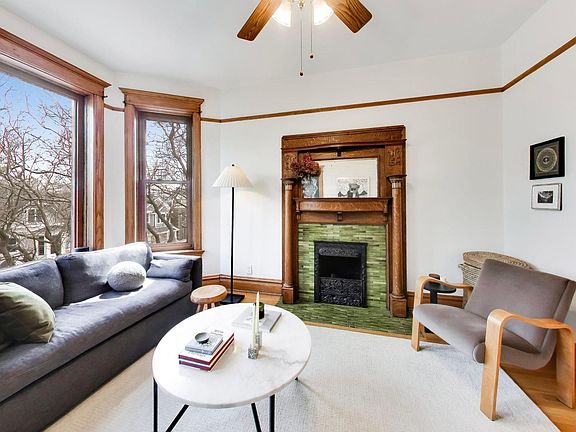 4th image of 3042 N Clifton Ave APT 3