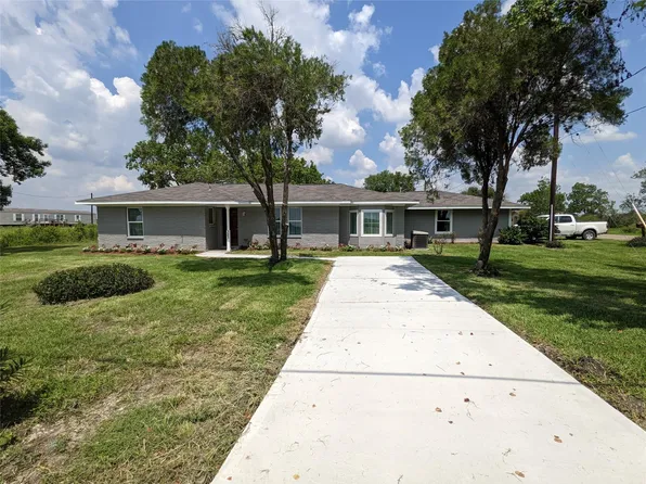 383 County Road 227, East Bernard, TX 77435