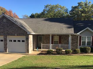 12 Hawn Ct, Leadington, MO 63601