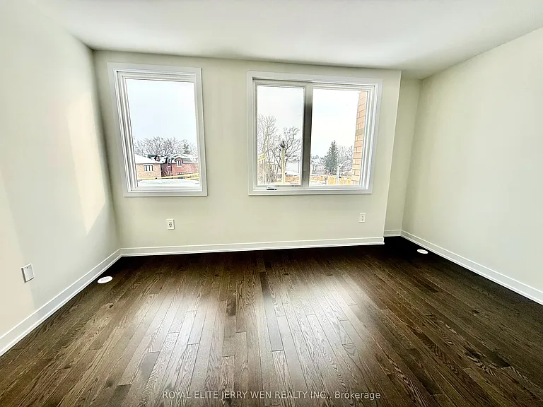 2 Green Gardens Blvd #MAIN — Photo 8