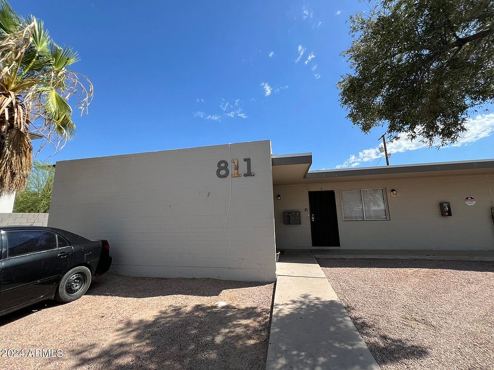 1st image of 811 E SIESTA Drive