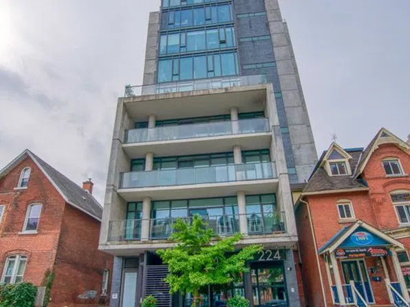 224 Lyon St N, Ottawa, ON