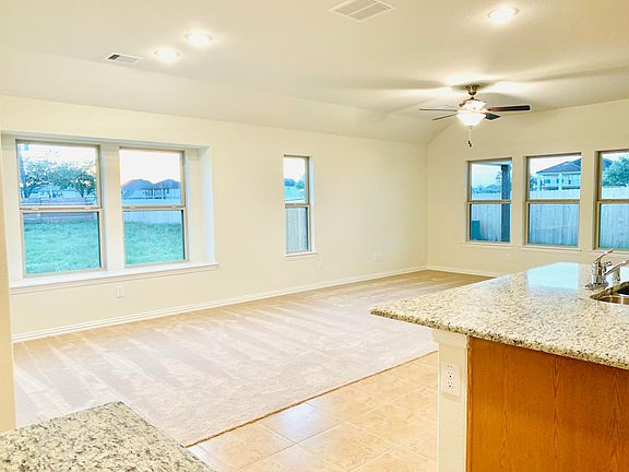 4th image of 3734 E Vicksburg Estates Dr