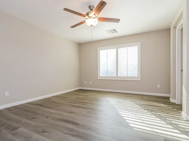 12751 W Desert Mirage Dr — Photo 9