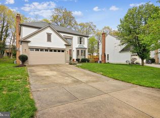 8702 Bovelder Dr, Laurel, MD 20708