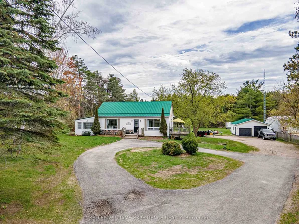 3514 Penetanguishene Rd, Oro Medonte, ON L4M 4Y8