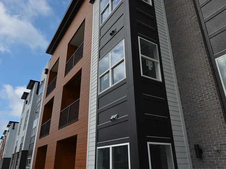 The Landing Apartments — Photo 11