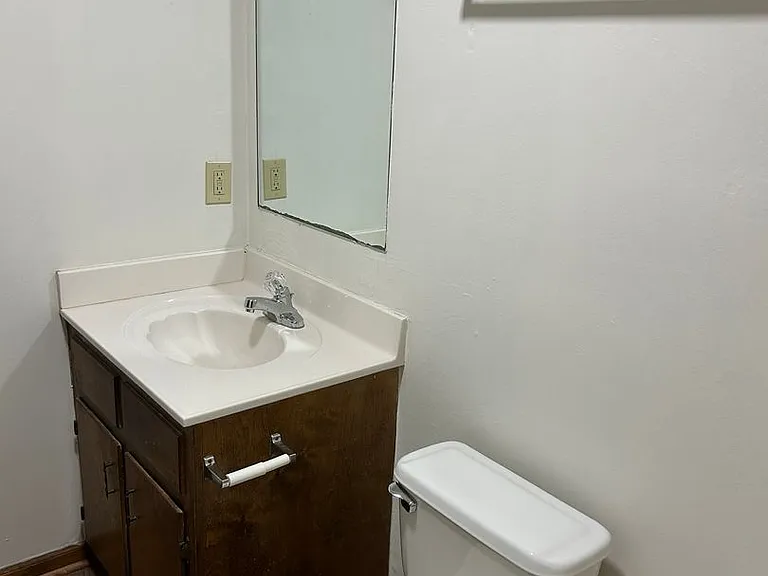 109/111 Deer Creek Ct — Photo 13