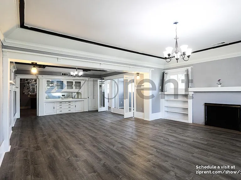 5001 S Budlong Ave — Photo 6