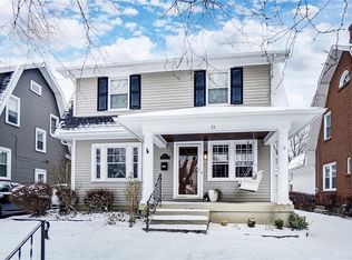 31 Monteray Ave, Oakwood, OH 45419