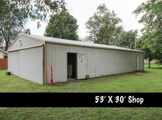1417 N 2nd St, Dupo, IL 62239