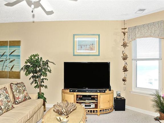 4th image of 2317 Beach Haven Dr APT 203