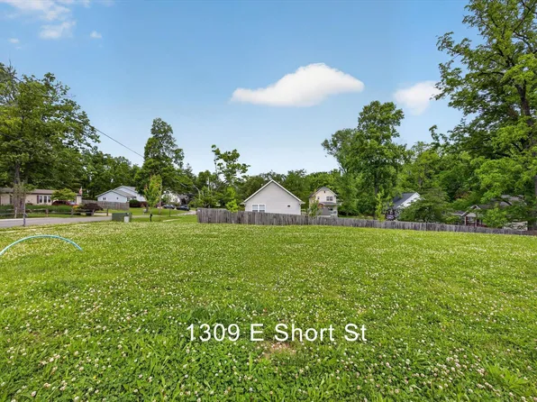 1309 E Short St, Bloomington, IN 47401