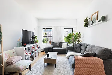 135 Edgecombe Avenue