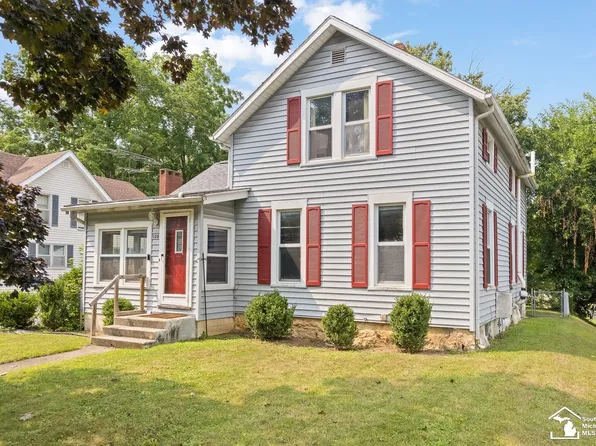 139 E Church St, Clinton, MI 49236