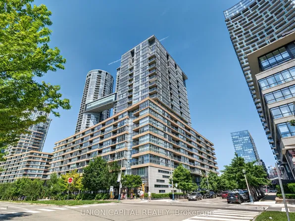 10 Capreol Ct Unit 551, Toronto, ON M5V 4B3