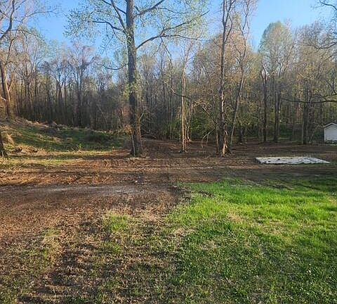 3rd image of 2085 Prichard Rd