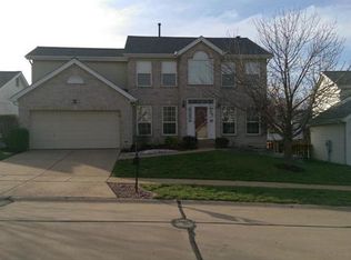 1222 Westrun Dr, Ballwin, MO