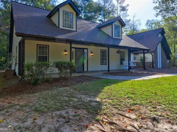 335 Little Creek Dr, Sharpsburg, GA 30277